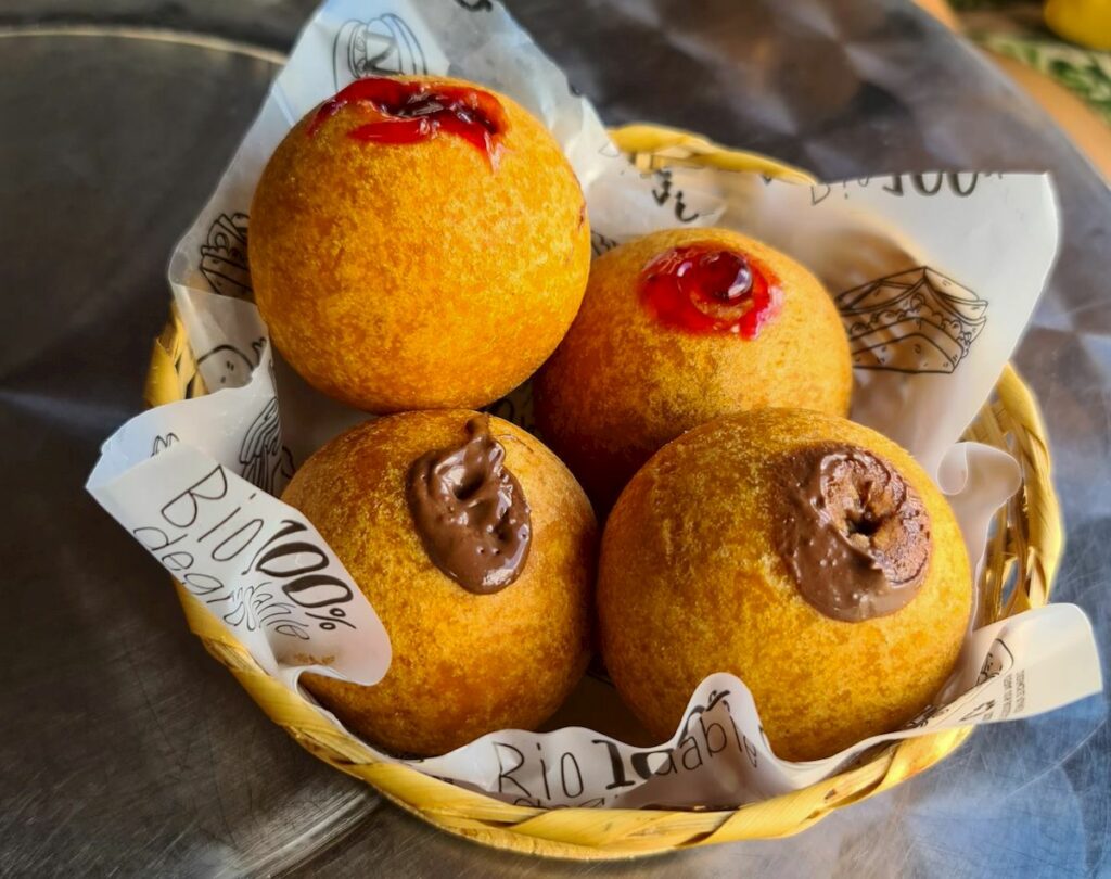 Bunuelos rellenos