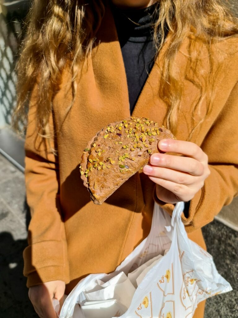 Ciastko z pistacją - Panzerotti Luini