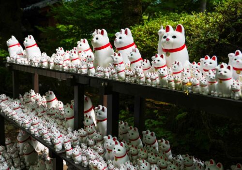 Maneki-neko w Gōtokuji Temple