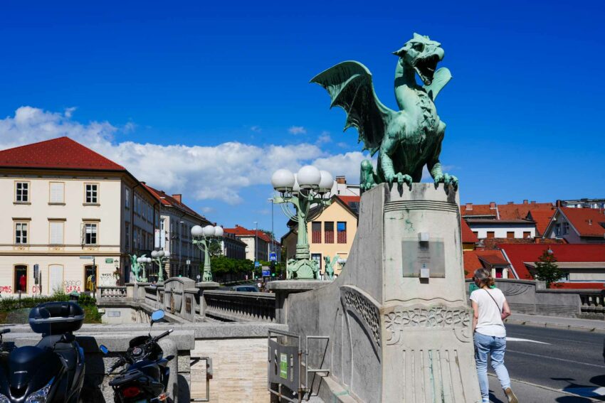 Smoczy most Zmajski most w Lublanie w Słowenii.